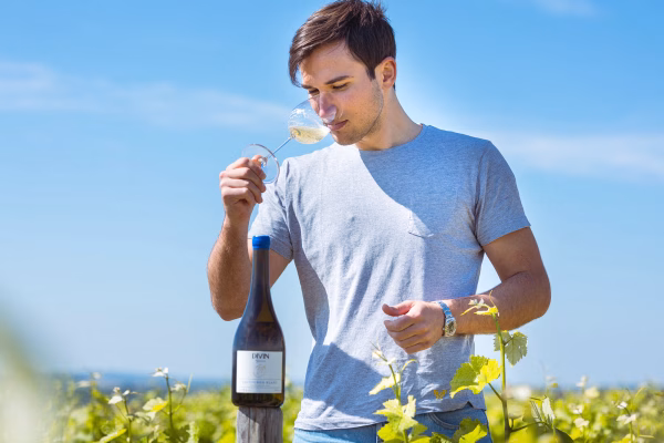 divin_officiel_alessandro_juin_24_94 Divin Vigneron 0.5% Sauvignon Blanc