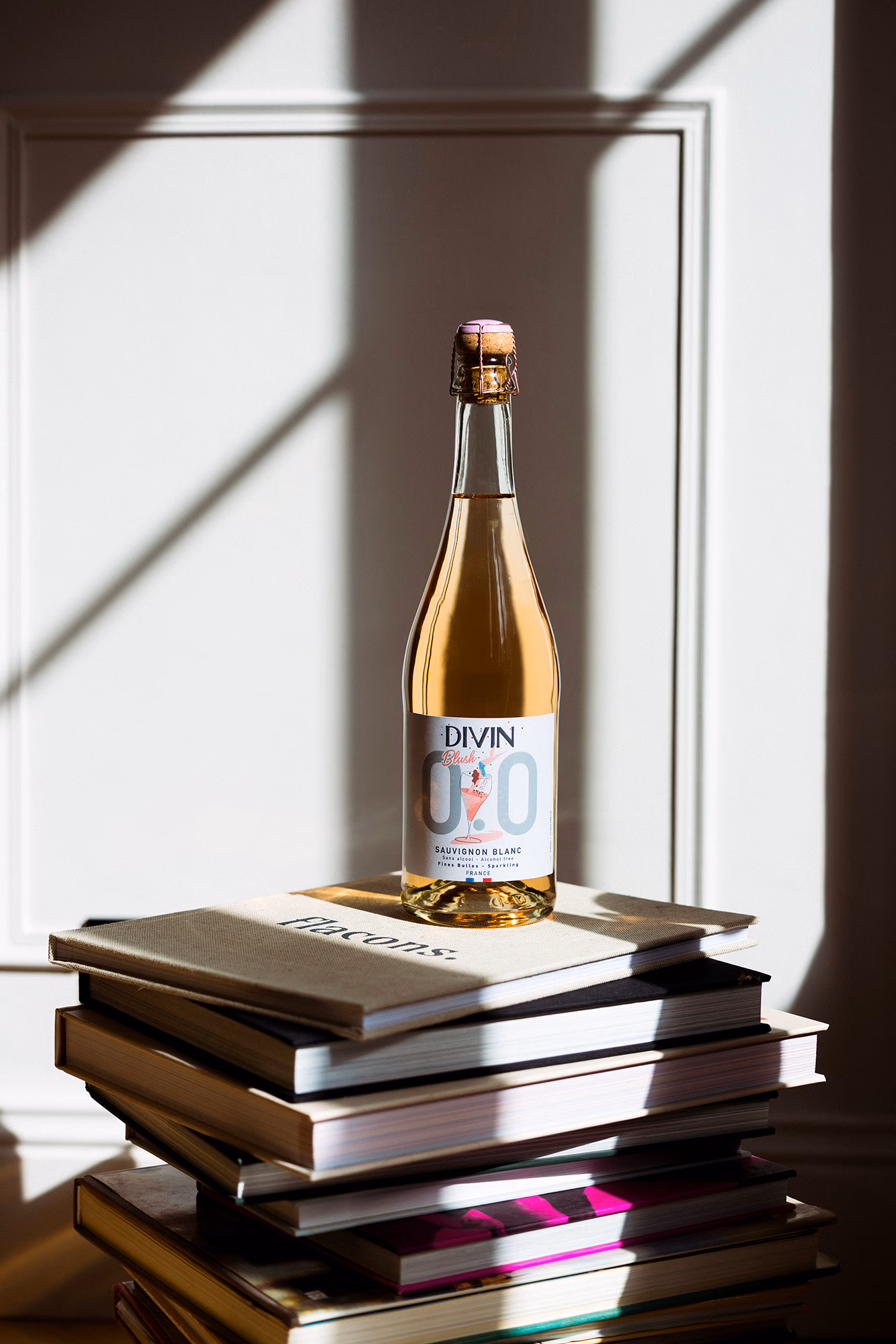 Divin 0.0 Rosé Blush Sparkling - Image 4